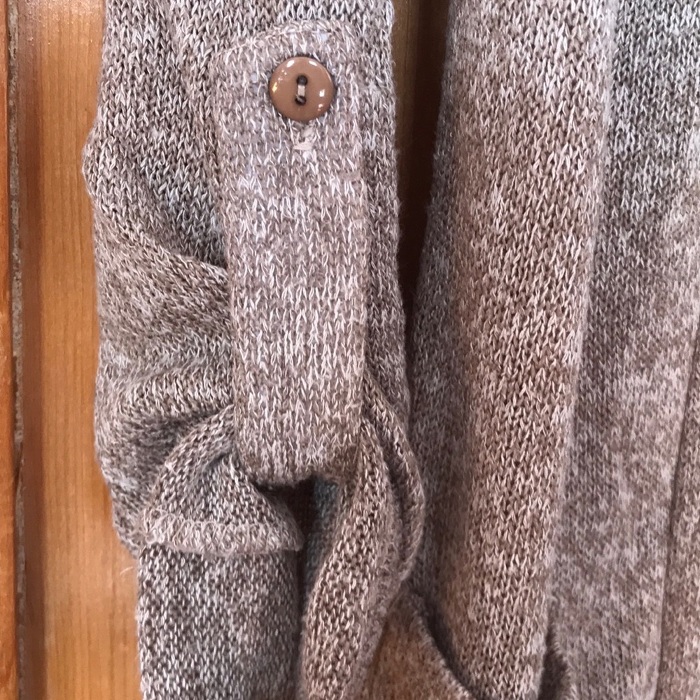 Cardigan - Picture 2 of 3